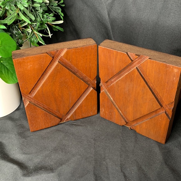 Set of 2 late 1950’s hand made solid wood bookends - Picture 6 of 9